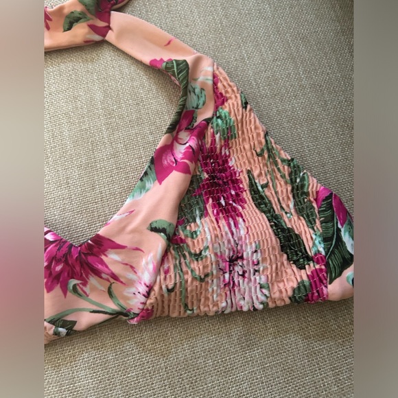 Tori Praver Floral Bikini Top Swimwear / Designed in Hawaii/ Size Small - Picture 4 of 11